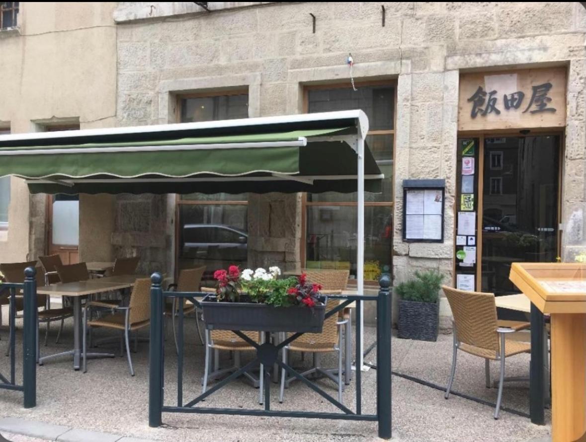 Logement Au Coeur De Dole Luaran gambar